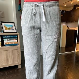 Roots boys Size 12 sweatpants
